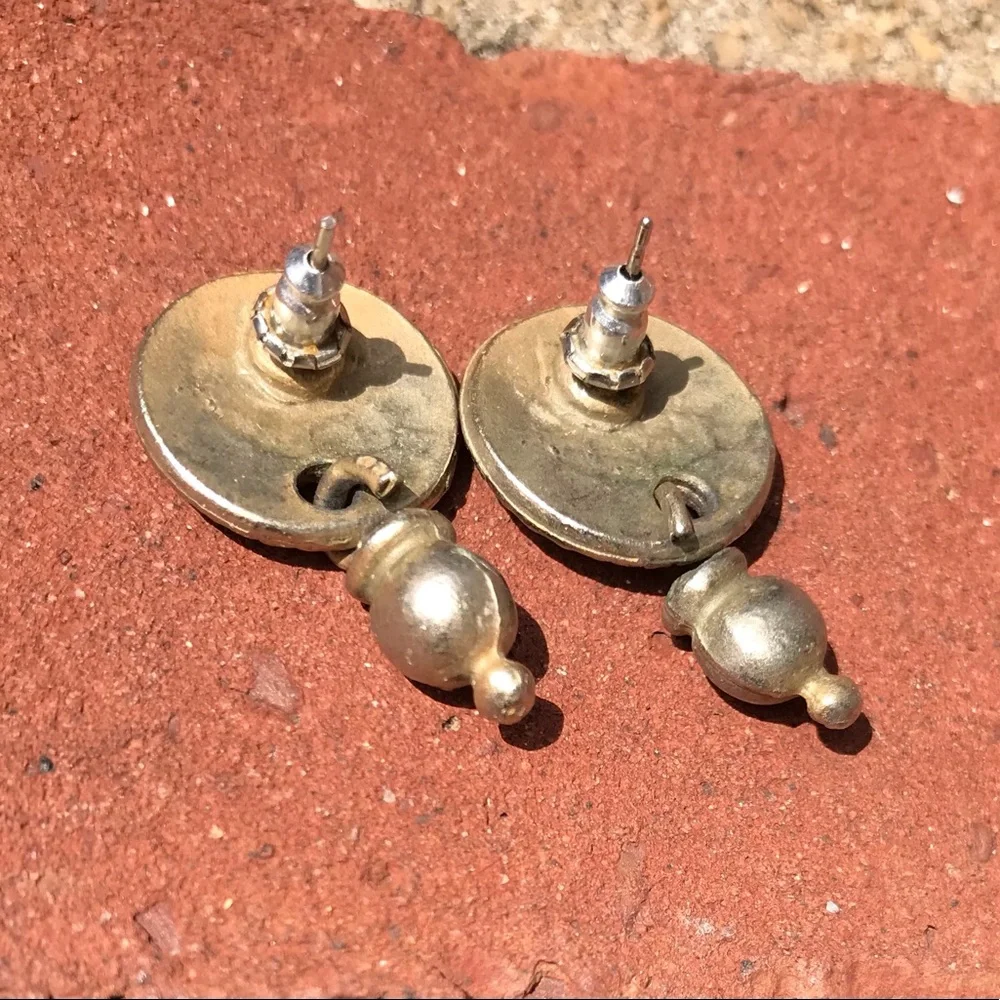 6/$20 Gently Used Brass Earrings, Ethnic Inspired Design, Small Size, Unique - Picture 4 of 4